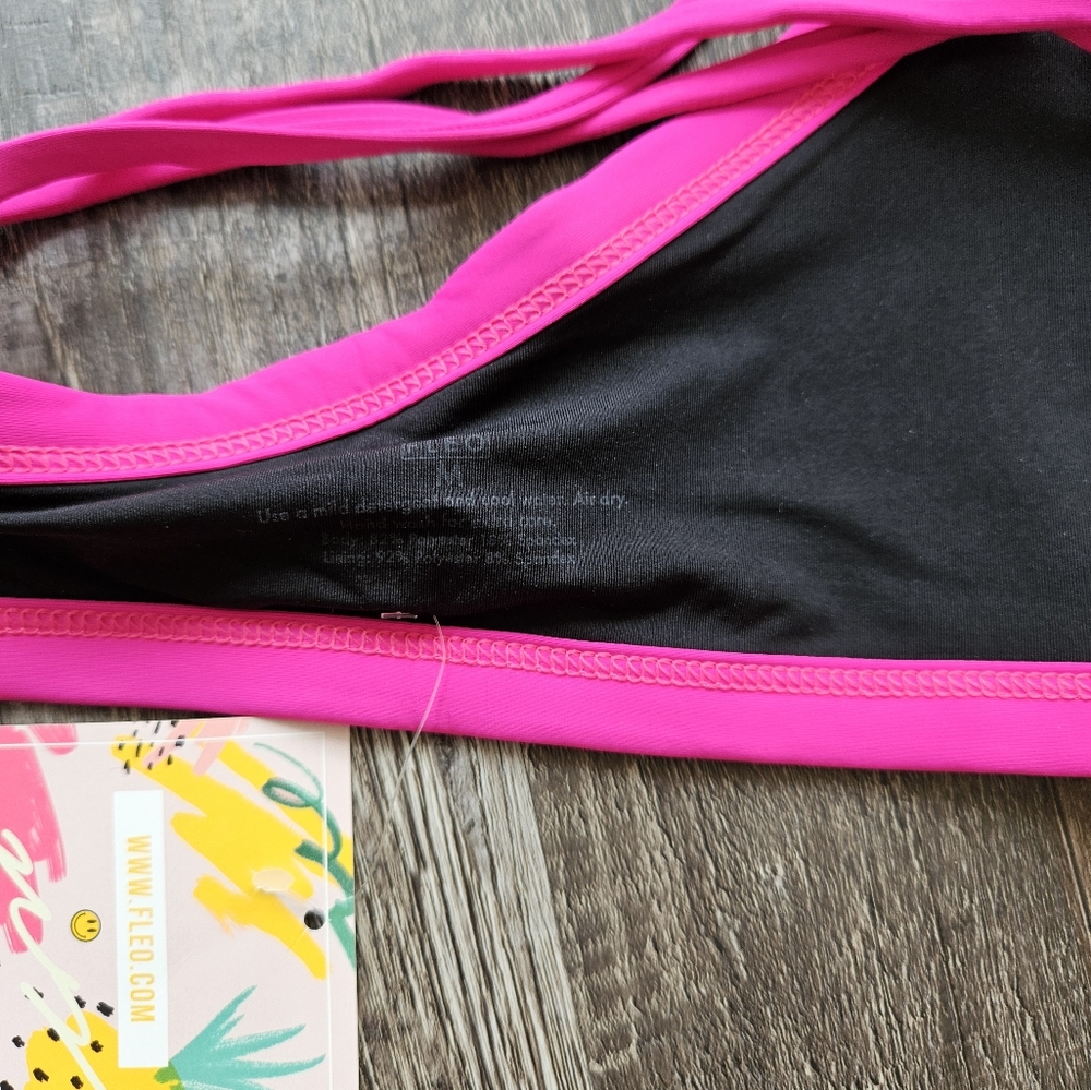 Fleo Raspberry Sorbet Triangle Bikini Top - Picture 5 of 5